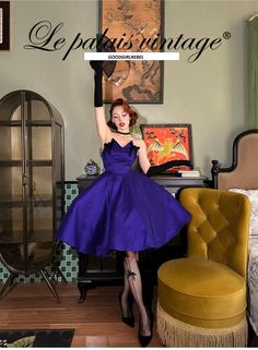 Treat yourself to a truly luxurious experience with our Le Palais vintage elegant purple strapless bodice-style gigantic dress. This breathtakingly glamorous purple hue combined with the strapless bodice-style and its exquisite details make for a show-stopping look. Whether for an evening event or a ball, this dashingly classy dress will make you feel sophisticated, classy, and gorgeous. Le Palais Vintage Dresses, Bodice Dress, Vintage Elegant, Purple Hues, Classy Dress, Vintage Looks, Cool Girl, Vintage Dresses, Retro Fashion