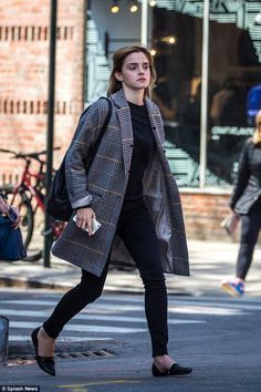 Winter Coat Trends, Checkered Coat, Coat Trends, Plaid Coat, Women Sweater, Nyc Fashion