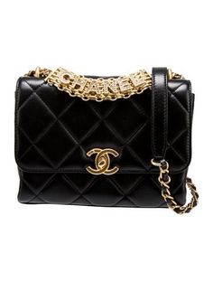 Chanel Shoulder BagFrom the 2022 Collection by Virginie ViardBlack LeatherInterlocking CC LogoGold-Tone HardwareChain-Link Handle & Chain-Link Shoulder StrapChain-Link AccentsLeather Lining & Single Interior PocketTurn-Lock Closure at FrontIncludes Box & Dust BagUnfortunately, due to restrictions, this item may not be eligible for shipping in all areas. Flap Bag, Cross Body Handbags, Chain Link, Women Handbags, Chanel, Handbags, Chain, Hats, Black