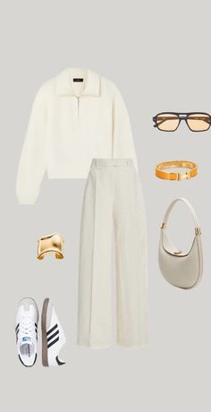 White Pants Outfit Spring, Mom Outfits Spring, Look Adidas, Pakaian Feminin, Chique Outfits, Hijabi Outfits Casual, Everyday Fashion Outfits, Casual Day Outfits