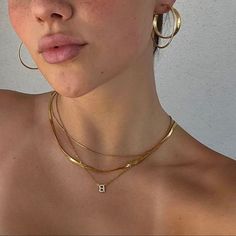 Ušný Piercing, Luxe Jewelry, Dope Jewelry, Classy Jewelry, Jewelry Essentials, Jewelry Lookbook, Stacked Jewelry, A Necklace, 가을 패션