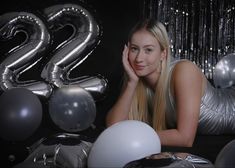 platinum blonde girl with silver dress and rhinestone makeup with silver and white baloons on the floor and silver decorations in the background and balloons with the numbers 22, bcs it’s birthday photoshoot Birthday Look, Birthday Photoshoot, Birthday Dresses, Birthday Outfit, Party Dress