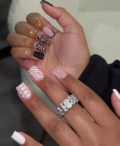 Pixie Nails Design, Pink And Black Nails With Rhinestones, Braiders Nails Set, Pink Short Nails Black Women, Black Duckies Nails, Extra Short Nail Designs, Knotless Hairstyle, Duck Nails Pink And Black, Pink And Black Junk Nails