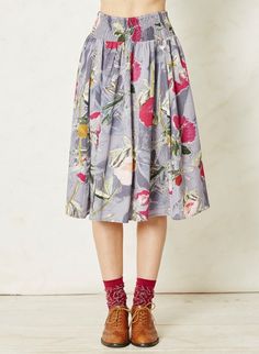 Everyone around me knows that I always wear skirts. I was able to find a really pretty organic skirt at braintreeclothing.com. It cost 60 pounds Organic Clothing, Women's Skirts, Sustainable Materials, Above The Knee, Floral Skirt, The Knee, Storytelling, Knee Length, Midi Skirt