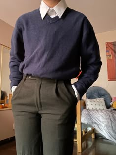 Male Turtleneck Outfit Aesthetic, Guy Outfits Dark Academia, Preppy Aesthetic Outfits Men, Darkacademiaoutfit Men, Collar Over Sweater, Preppy Male Outfits Aesthetic, Preppy Outfits Masculine, Dark Acedemia Man Outfit, Purple Dark Academia Outfit Men