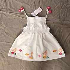 Nwt Size 5t Top From Gymboree Floral Reef Line White Cotton Tops For Play, White Sleeveless Top For Play, Ruffle Long Sleeve Blouse, Pink Floral Top, White Cotton Blouse, Gymboree Girl, Polka Dot Shorts, Ruffle Long Sleeve, Cute Blouses