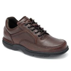 The Ridgefield Eureka combines the comfort of a walking shoe with the look of an everyday casual-so you never have to compromise. With San Crispino construction for heel stability, generous collar and tongue padding, removable footbed, and a Strobel construction build for forefoot flexibility. Vintage Oxford Shoes, Brown Brogues, Comfortable Mens Shoes, Rockport Shoes, Walking Sneakers, Brown Sneakers, Sneakers Online, Walking Shoes, Boys Shoes