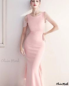 OliviaMark - Sophisticated Embellished Evening Dress showcasing Exquisite Chiffon Satin Artistry, Perfect for Black-tie Events Spaghetti Strap Maxi Dress, Chiffon Evening Dresses, Beaded Chiffon, Evening Gowns Elegant, Dress Crafts, Black Tie Event, U Neck, Olivia Mark, Evening Gown