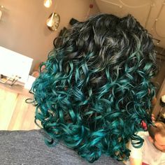 Balage Hair, Highlights Curly Hair, Hairdos For Curly Hair, Curly Hair Care, Hair Dye Colors, Hair Inspo Color