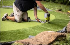 How To Build a Backyard Putting Green Yard Putt Putt, Golf Greens Backyard, Backyard Putt Putt Golf Diy Ideas, Diy Backyard Putt Putt, Golf Green Backyard Diy, Put Put Golf Course Diy, Chipping Green Backyard, Backyard Putt Green, Backyard Chipping Green