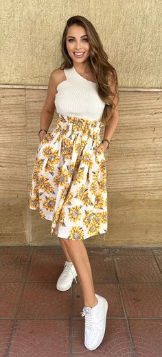 New designer skirt from our shop. It's made from beautiful lemon cotton fabric. With elastic on the waist so fits all sizes. Legth - 70 cm * * * * * * * Sunflower Tulle Skirt, Concert Lookbook, Pleated Skirt Aesthetic, Skirt Aesthetic, Designer Skirt, Skirts Summer, Floral Skirts, Joshua Bassett, Womens Skirts