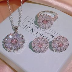 4pcs/Set Fashionable Pink Cubic Zirconia Flower Design Necklace, Earrings, Ring Set, Suitable For Women's Daily Wear Daisy Earrings, Floral Necklace, Solitaire Pendant, Rhinestone Jewelry, Stella And Dot, Flower Jewellery, Ring Jewelry, Flower Necklace