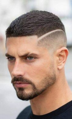 Hairstyles For Teenage Guys, Trendy Mens Haircuts, Straight Hair Cuts, Mens Fade, Men Haircut Styles, Mens Haircuts Fade, Short Straight Hair, Athletic Hairstyles, Corte De Cabelo Masculino