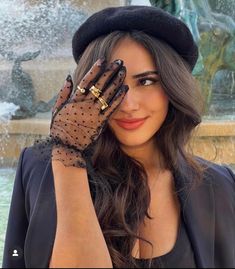 Street Style Parisian, Fashion Addict, London Fashion, Parisian Style, American Style, Winter Outfits, Fall Outfits, Autumn Fashion, Gloves