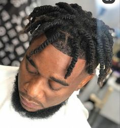 Short Twists Black Men Hair, Two Strand Twist Men Short Hair, Strand Twist Men, 2 Strand Twist Men, Two Strand Twist Men, Dreadlocks Styles For Men, Clean Hairstyles, Braid Business, Twist Men