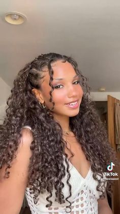 Hairstyles For Curly Hair Natural White, Fair Day Hairstyles, Edges With Diamonds, Curly Long Hair Wedding Styles, Short Curly Hair Extensions, Cute Curly Hairstyles For Dances, Curly Cute Hairstyles Natural Curls, Curly Classy Hairstyles, Party Hairstyles For Curly Hair Natural