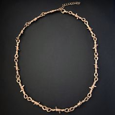 Please allow little Imperfections due to natural Materials and handmade Products Length: ~50cm Verantwortlicher mit Sitz in der Europäischen Union Ricarda Borgmann Franzstr. 8a 45661 Recklinghausen Email: Info@moondustjewelry.de Zusätzliche Hinweise: Trage den Schmuck nicht, wenn die Möglichkeit auf Allergien besteht. Trage den Schmuck nicht beim Sport, Schwimmen oder in der Sauna. Der Schmuck ist für Erwachsene Personen gedacht und sollte außerhalb der Reichweite von Kindern aufbwahrt werden. V Edgy Adjustable Gold Jewelry, Edgy Gold Jewelry For Festivals, Edgy Gold Necklace For Gifts, Edgy Gold Necklace For Gift, Edgy Handmade Gold Jewelry, Barbed Wire Necklace, Wire Necklace, Barbed Wire, Charm Necklaces