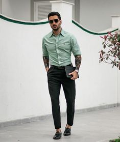 Pant Shirt Combination Men, Formal Combination, Shirt Combination Men, Formal Pant Shirt, Green Shirt Outfits, Formal Attire For Men, Mens Business Casual Outfits, Shirt Outfit Men, Pants Outfit Men