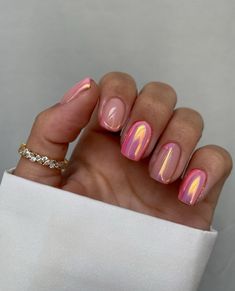 Diseños de uñas elegantes y modernos Sparkle Nail Designs, Holiday Acrylic Nails, Unghie Sfumate, Cute Pink Nails, Ballet Nails, Milky Nails, Asian Nails, Amazing Nails