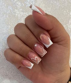 Simple Pink Design Nails, Cute Short White French Tip Nails, 2024 Nail Trends Coffin, French Nails With Small Design, Birthday Nails Biab, September Nail Ideas Square, Plain Nails Ideas, Birthday Nail Inspo 2024, Pink Nails With White French Tip