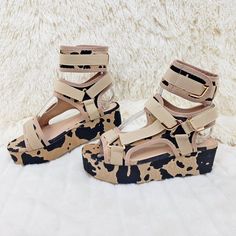 Sooo Comfy Adjustable Straps Velcro Closures Soft 2" Platform Base New In Box Trendy Adjustable Brown Wedge Sandals, Trendy Beige Adjustable Wedge Sandals, Trendy Adjustable Beige Wedge Sandals, Steve Madden Wedge Sandals, Brown Cow Print, Stuart Weitzman Wedges, Wedding Wedges, Grey Wedges, Beige Wedges