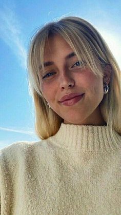 Middle Part Curtain Bangs, Hairstyles For All Hair Types, Blonde Bangs, Blonde Hair With Bangs, Bangs With Medium Hair, Blonde Hair Inspiration, Blonde Hair Looks, Long Hair With Bangs