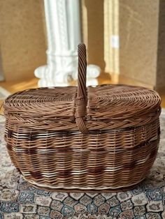 Dimensions: Length: 47 cm (18.5 in) Width: 32 cm (12.6 in) Height (including rim): 26 cm (10.2 in) Height with handle: 40 cm (15.7 in) The vintage wicker look adds a charming touch, making it not just a picnic basket but also a great accessory for market shopping. You can fill it with fresh produce and artisan treats while looking effortlessly stylish. Plus, it doubles as a fantastic Easter basket, making it versatile for different occasions. And when it's not in use, it's perfect for storing items at home. Such a great way to add a pop of color and organization to any space! 🧺✨ - 100% handmade by our best and most talented craftsmen! -Eco-friendly! -The wheels spin! ✈️Worldwide shipping Processing time - 7 days Cute Picnic Basket, Cute Picnic, Basket Picnic, Boho Basket, Basket Making, Basket With Handle, Vintage Wicker, Market Shopping, Stylish Plus