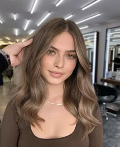 Dark Blonde Hair Color, Ash Hair Color, Graduation Makeup, Dirty Blonde Hair, Hair Color Light Brown, Dark Blonde Hair, Light Hair Color