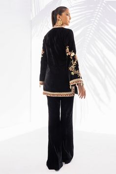 Festive Velvet Long Sleeve Sets, Embroidered Designer Wear Sets For Fall, Embroidered Fall Designer Wear Sets, Embroidered Fall Designer Sets, Fall Embroidered Sets, Velvet Long Sleeve Festival Sets, Velvet Long Sleeve Sets For Festivals, Formal Unstitched Sharara With Floral Embroidery, Formal Sets With Resham Embroidery For Fall