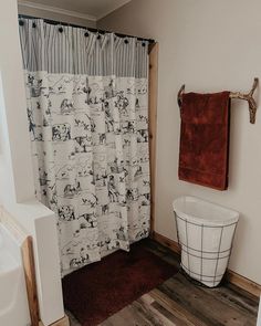 Paseo Ranch Western Shower Curtain - Your Western Decor Punchy Decor, Western Apartment Decor, Western Apartment, Boho Western Bathroom, Cowboy Bathroom, Western Shower, Western Shower Curtain, Western Bathrooms, Western House