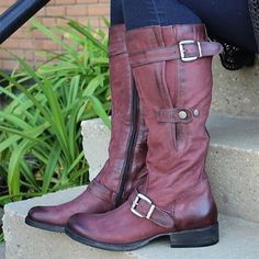 Category:Boots; Upper Materials:Faux Leather,PU; Season:Winter,Fall; Heel Type:Block Heel,Flat Heel; Gender:Women's; Toe Shape:Round Toe; Type:Mid Calf Boots; Style:Minimalism,Casual,Vintage; Heel Height(inch):<1; Outsole Materials:Rubber; Occasion:Outdoor,Daily; Closure Type:Zipper; Pattern:Solid Color; Listing Date:08/18/2023; 2023 Trends:Biker boots,Plus Size,Slouchy Boots Boots Biker, Boots Plus Size, Flat Heel Boots, Slouchy Boots, Cowboy Boots Women, Knee High Leather Boots, Classic Boots, Biker Boots, Motorcycle Boots