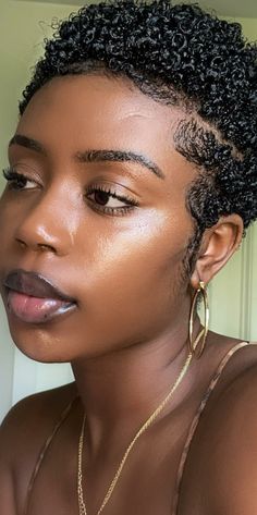 Natural Hairstyles For Short Hair, Low Haircuts, Cornrow Hairstyle, Short Natural Haircuts, Black Hair Short Cuts, Short Natural Curly Hair, Short Shaved Hairstyles, Haircuts For Black Women, Twa Hairstyles