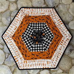 A spooky centrepiece for your Halloween table. Perfect for parties and trick or treat tables. Has a spiderweb design sewn to both sides. Approx size point to point 47cm (18.5in), edge to edge 41.5cm (16in). Halloween Sewing Projects, Fall Sewing Projects, Table Halloween, Halloween Quilt Patterns, Halloween Table Runners, Halloween Sewing, Fall Sewing, Table Runner And Placemats, Halloween Quilts