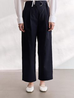 Composition : NYLON 52% COTTON 48%Color : Dark Navy_55, Dark Navy_66Country of Origin : China Twill Pants, Dark Navy, Composition, China, Navy, The Originals, Clothes For Women, Pants, Clothes