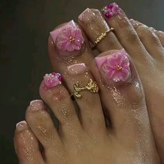 #floralart #3dart #toenails 3d Flower On Toenails, Cute Toes Nails, Toenails Designs, Flower Toe Nails, Pedicure Ideas, Gel Toe Nails, Acrylic Toes, Acrylic Toe Nails