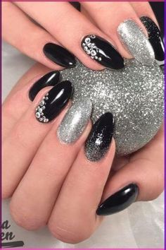 Silver And Black Nail Ideas, Almond Nails With Silver, Black White Silver Nails, Black And Silver Nails Ideas, Bling Business, Plaid Nail Designs, Nails With Silver, Black Almond Nails, Black And White Nail Designs