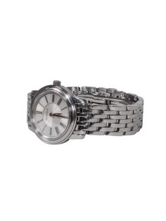 Tiffany & Co. has created functional elegance for pieces that are easy to wear every day. This stainless steel watch has a timeless and elegant look with a roman numeral dial while also being modern with it's round shape and water resistant. This is will be an everyday staple paired with dainty earrings and a necklace! Mark Resonator Collection Stainless Steel Water resistant Light blemishes on band and face Butterfly clasp Case Shape: Round Attachment Type: Bracelet Attachment Material: Stainle Timeless Polished Finish Watches For Work, Classic Stainless Steel Watch Accessories, Elegant Silver Watches For Work, Classic Watches For Workwear, Classic Round Watch For Work, Classic Round Watch For Workwear, Classic White Gold Stainless Steel Watch Accessories, Timeless Metal Dial Watch For Formal Occasions, Silver Watch With Metal Dial For Work