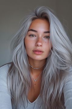 83+ Silver Hair Color Ideas for a Breathtaking Look! Silver Hair Colors, Silver Hair Color Ideas, Silver Hair Highlights, Silver Haired Beauties, Grey Hair Inspiration, Silver Hair Color, Silver Grey Hair