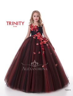 Flower Girl Dress - Birthday Wedding Party Holiday Bridesmaid Communion Lace Tulle #pinkdress #dressforprincess #flowergirldress #tulldress #princessdress Girls Ball Gown Dresses, Wine Colored Dresses, Girls Ruffle Dress, Girls Ball Gown, Junior Prom, Girls Dresses Online, Kids Dress Wear, White Flower Girl Dresses, Girl Dress Patterns