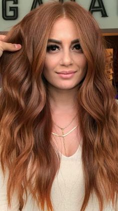 All Over One Color Hair, Copper Hair Skin Tone, Red Hair For Spring, Red Hair For Warm Skin Tones, Red Hair Warm Skin Tone, Soft Copper Hair, Pelo Color Cobre, Warm Copper Hair, Warm Hair Color Ideas