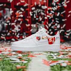 Rep your sneaker game like a champion with our exclusive Kansas City Chiefs Custom Art Air Force 1 Sneakers. Meticulously handcrafted for the ultimate fan, these iconic sneakers celebrate the heart and soul of Kansas City with vibrant, action-packed artwork featuring your favorite Chiefs players. Perfect for game day or everyday wear, these Air Force 1s are more than just shoes—they're wearable art. Embrace the spirit of victory with every step! Sports Sneakers With Red Sole And Round Toe, Sneakers With Red Sole For Sports Events, Round Toe Sneakers With Red Sole For Sports, Round Toe Sneakers With Red Sole For Sports Events, High-top Sneakers With Red Sole For Sports Events, Low-top Sneakers With Abzorb Midsole For Sports, Custom Low-top Sneakers With Abzorb Midsole For Sports, Custom Lace-up Sneakers With Boost Midsole For Sports Events, Custom Low-top Sneakers For Sports Events