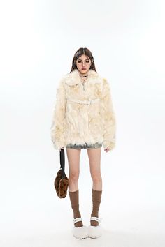 Size: S M L Color classification: picture color Year Season: Winter 2022 Sleeve length: long sleeve shirt length: Medium Material composition: other materials Oversized Beige Fur Coat, Spring Faux Fur Long Sleeve Coat, Oversized Faux Fur Outerwear With Long Sleeves, Oversized Long Sleeve Faux Fur Outerwear, Fall Beige Fur Coat With Long Sleeves, White Long Sleeve Fur Coat For Spring, Chic Oversized Long Sleeve Fur Coat, White Long Sleeve Spring Fur Coat, Chic Long Sleeve Faux Fur Outerwear