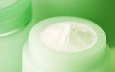 Cannibis Recipes, Lotion Recipe, Diy Cream, How To Make Diy, Cream Lotion, Anti Aging Cream, Lotion, The Balm, Cream