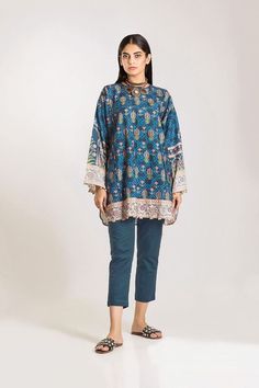 Style Outfits Summer, Pakistani Casual Dresses, Simple Stitching, Summer Vibes Aesthetic, Summer/fall Outfits, Lawn Dresses, Aesthetic Summer Outfits, Indian Kurta, Pakistani Dresses Casual