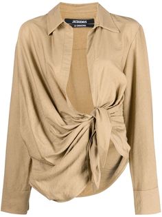 beige cutaway collar knot detailing long sleeves Draped Shirt, Ladies Blouse Designs, Cutaway Collar, Jonathan Adler, Crop Blouse, Dolce & Gabbana, Lady Dior, Hermes Birkin, Brunello Cucinelli