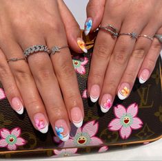 Streetwear Nails, Short French Tip Acrylic Nails, Nails Acrylic Summer, Short French Tip, Hawaii Nails, Future Nails, Summer Nails Ideas, Cruise Nails, Nails Colorful