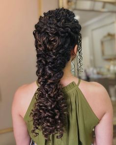 19 Fancy Curly Hairstyles For A Glamorous Look Trendy Curly Haircuts, New Curly Hairstyles, Long Curly Wedding Hair, Curly Hair With Highlights, Curly Bob Haircut, Soft Curl Hairstyles, Short Curly Hair Styles, Curly Updos, Best Curly Hairstyles