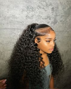 3 Braids Half Up Half Down, Silk Press Hairstyles For Prom, Prom Hairstyles Black Girls Slay, Curly Hair Wig Hairstyles, 21st Birthday Hairstyles Black Women, Wig Hairstyles Ideas, Bday Photoshoot, Bday Shoot