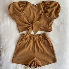 Brand: Crescent Size: Medium Color: Tan Condition: Great, Never Worn Material:56% Rayon, 38% Polyester And 6% Spandex Very Cute Set! Solid Color Summer Short Sets, Solid Color Short Summer Set, Fitted Casual Sets For Brunch, Casual Short Top For Brunch, Casual Fitted Shorts For Brunch, Brown Beach Sets For Spring, Brown Beachwear Sets For Spring, Fitted Brown Summer Shorts, Brown Spring Beach Sets