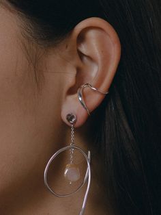 A simple, single ear cuff that deceptively looks like two pieces. A clever play on our bestselling VERO ear cuff. Great for layering. Sold individually Available in Sterling Silver and Bronze Faris Jewelry, Conch Hoop, Chemical Reaction, Gold Ear Cuff, Silver Ear Cuff, Ear Cuffs, Water Activities, Jewelry Store, Modern Jewelry